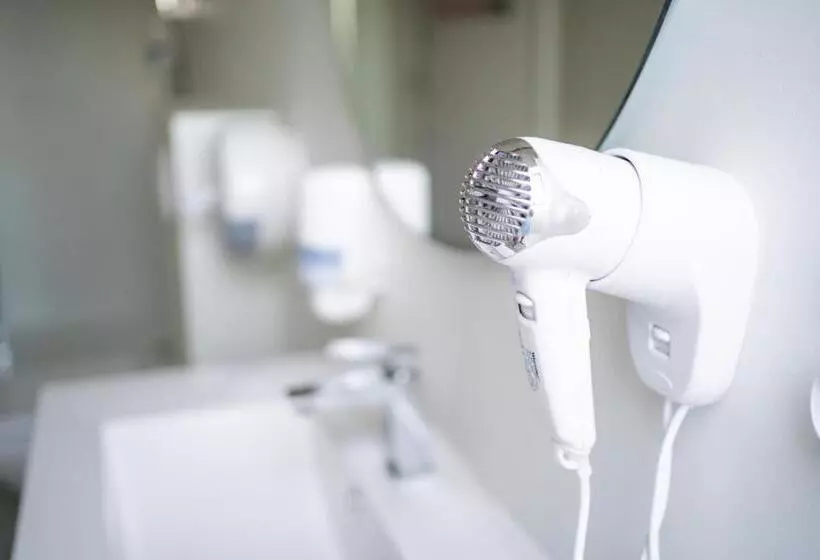 ホテル Restauracja Balton