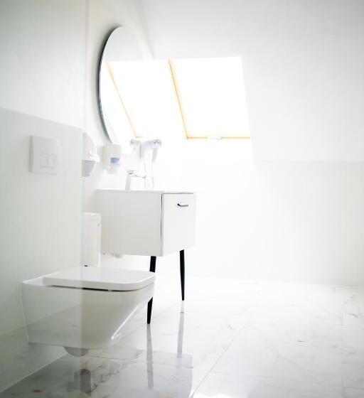 酒店 Restauracja Balton