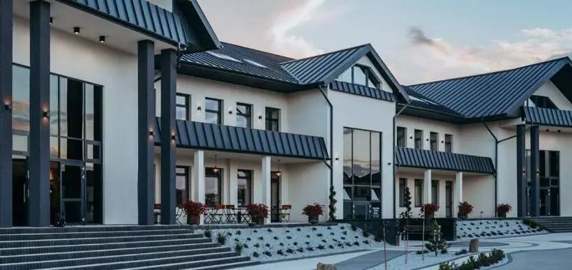 ホテル Restauracja Balton