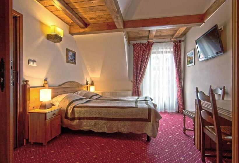 호스텔 Dworek Gawra