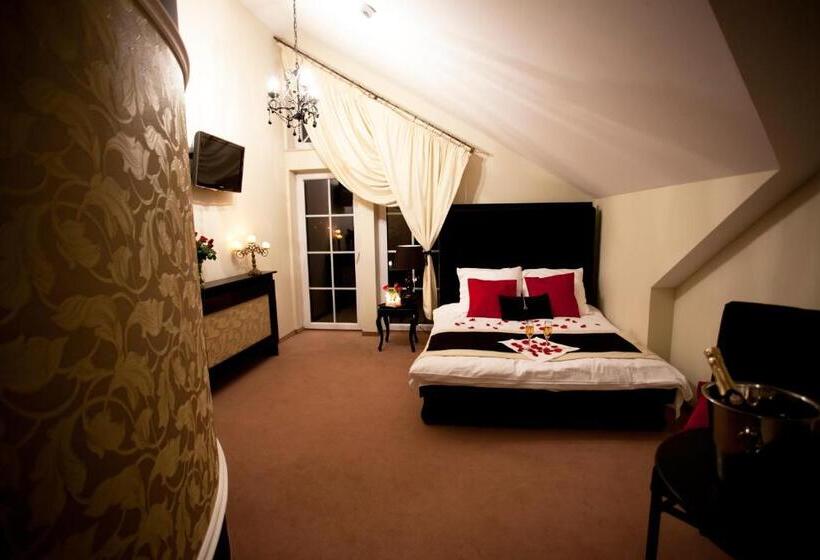 호스텔 Dworek Rajska Góra