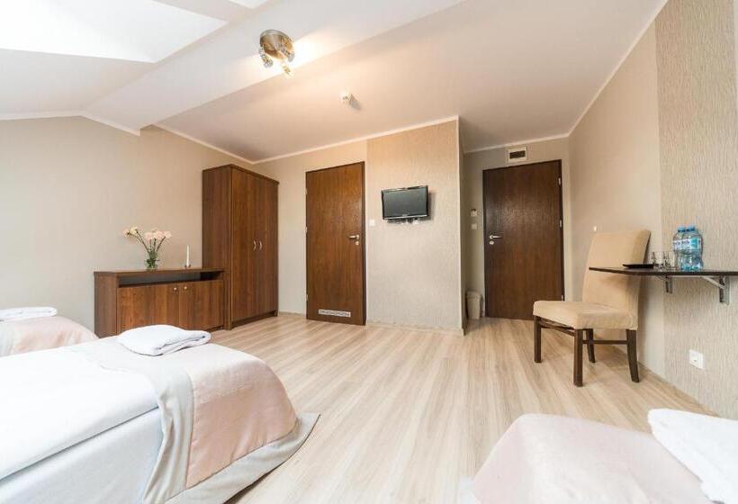 호스텔 Dworek Rajska Góra