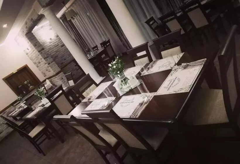 Retkeilymaja Grochowiak