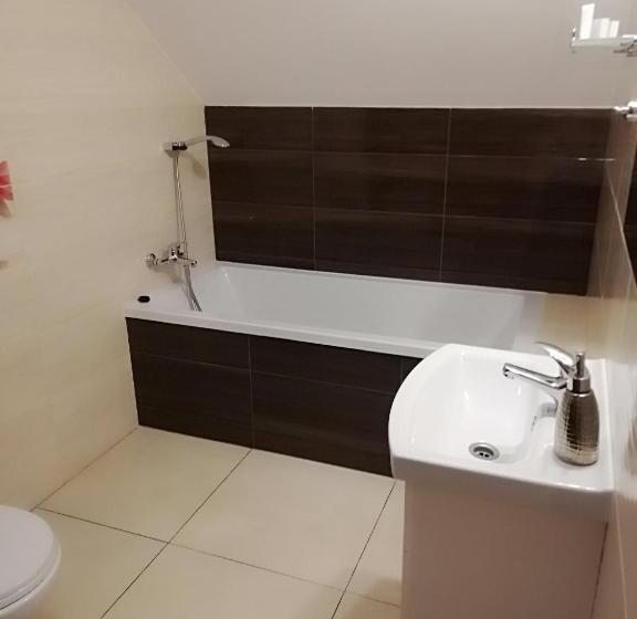 호스텔 Grochowiak