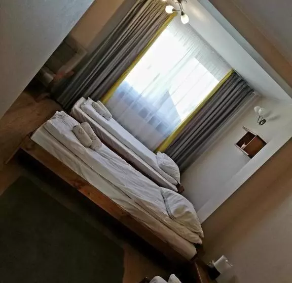 Retkeilymaja Grochowiak