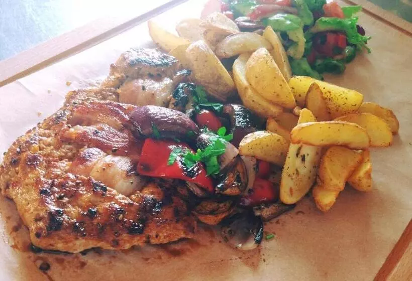 Retkeilymaja Grochowiak