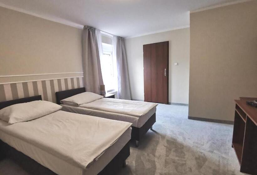 旅馆 Pokoje Gościnne Rubin