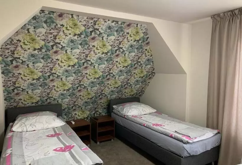 هاستل Pokoje Gościnne Rubin