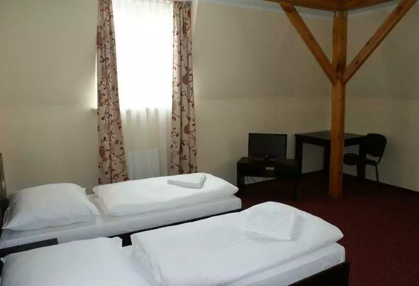 Retkeilymaja Rogatka