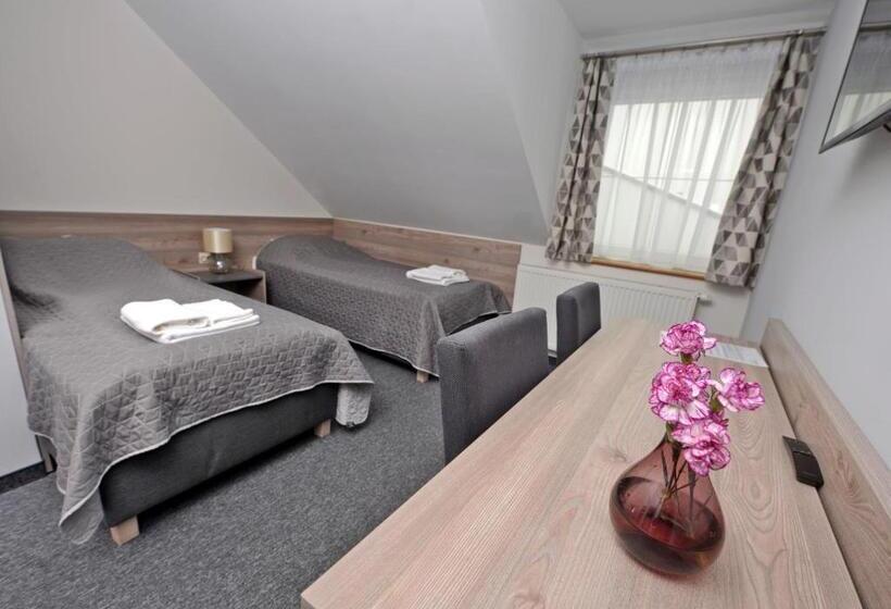 هاستل Zajazd Aleksandria