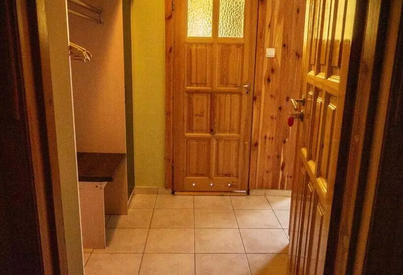 Aamiaismajoitus (B&B) Ani Konferencje Imprezy Wypoczynek