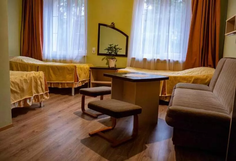 Aamiaismajoitus (B&B) Ani Konferencje Imprezy Wypoczynek