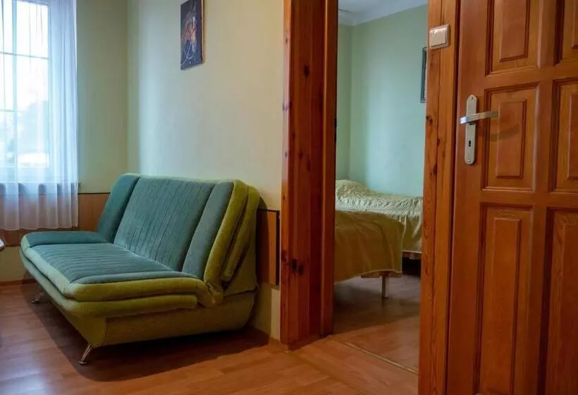 Aamiaismajoitus (B&B) Ani Konferencje Imprezy Wypoczynek