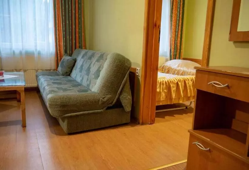 Aamiaismajoitus (B&B) Ani Konferencje Imprezy Wypoczynek