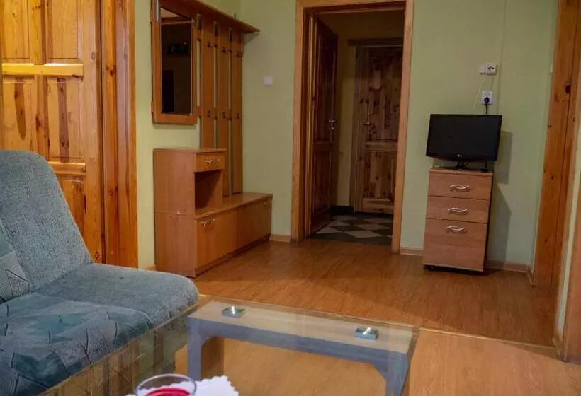 Aamiaismajoitus (B&B) Ani Konferencje Imprezy Wypoczynek