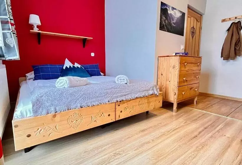 Aamiaismajoitus (B&B) Ceprówka Family Friendly