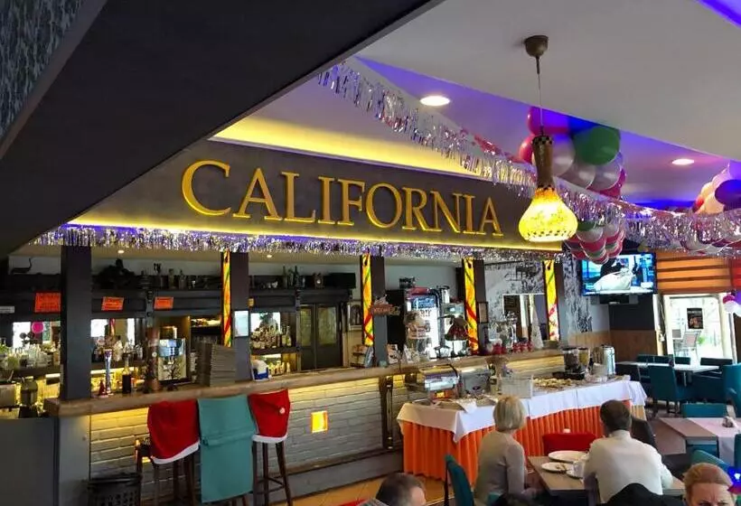 Aamiaismajoitus (B&B) Dw California