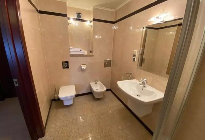Aamiaismajoitus (B&B) Kompleks Restauracyjno Noclegowy Rubikon