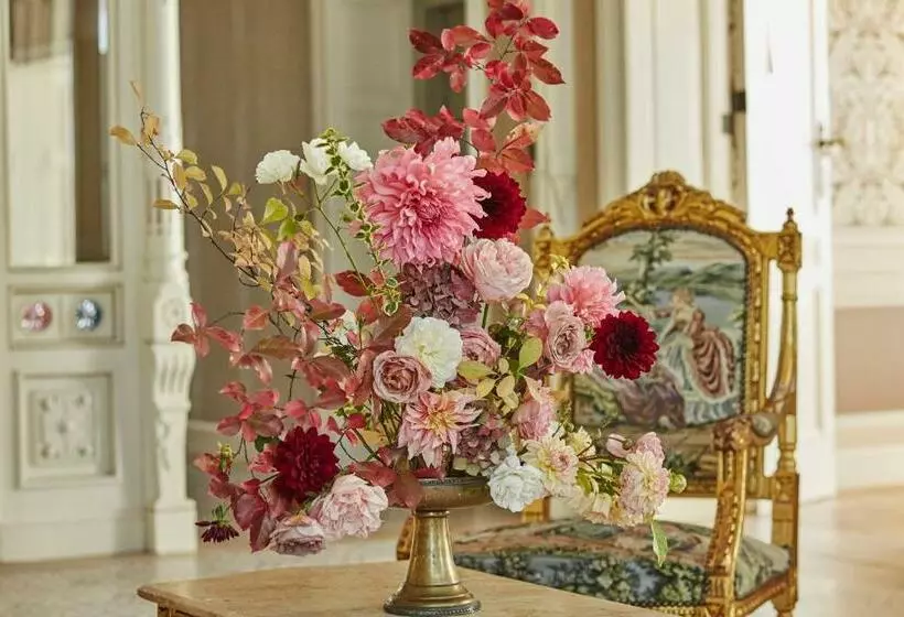 Aamiaismajoitus (B&B) Pałac W Orli   Pokoje, Restauracja