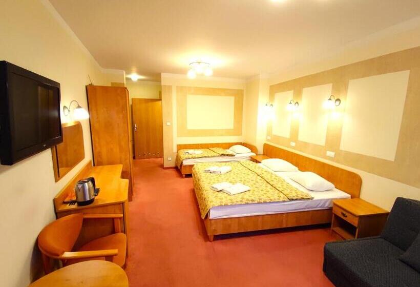 민박 Rezydencja 5 Dębów