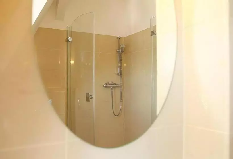 تختخواب و صبحانه Villa Stella Maris