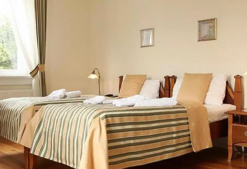 تختخواب و صبحانه Villa Stella Maris