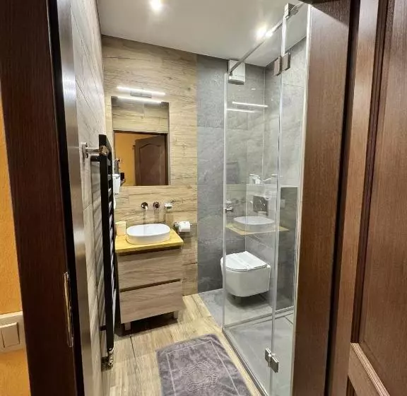 Aamiaismajoitus (B&B) Willa Pod Czantorią Spa Ustroń