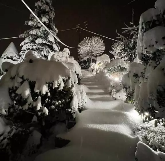 Aamiaismajoitus (B&B) Willa Pod Czantorią Spa Ustroń