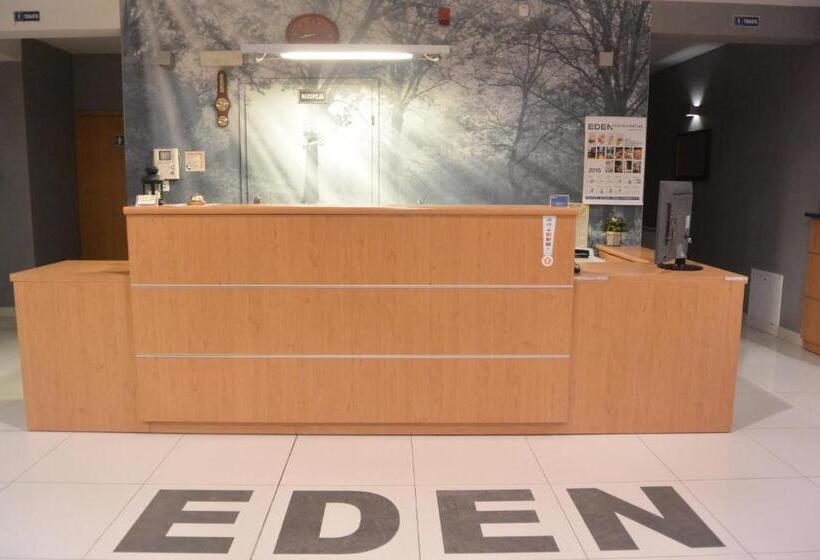 호텔 Eden
