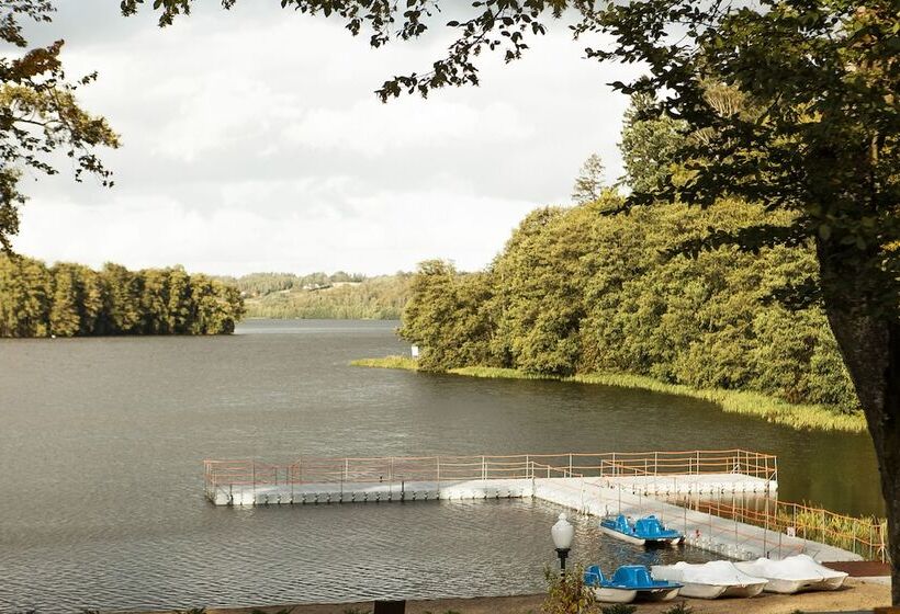 בית מלון כפרי Leśny Dwór