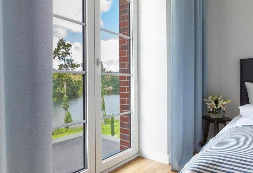 בית מלון כפרי Leśny Dwór