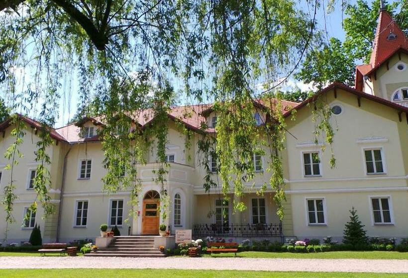 Hotel Pałac Kobylin