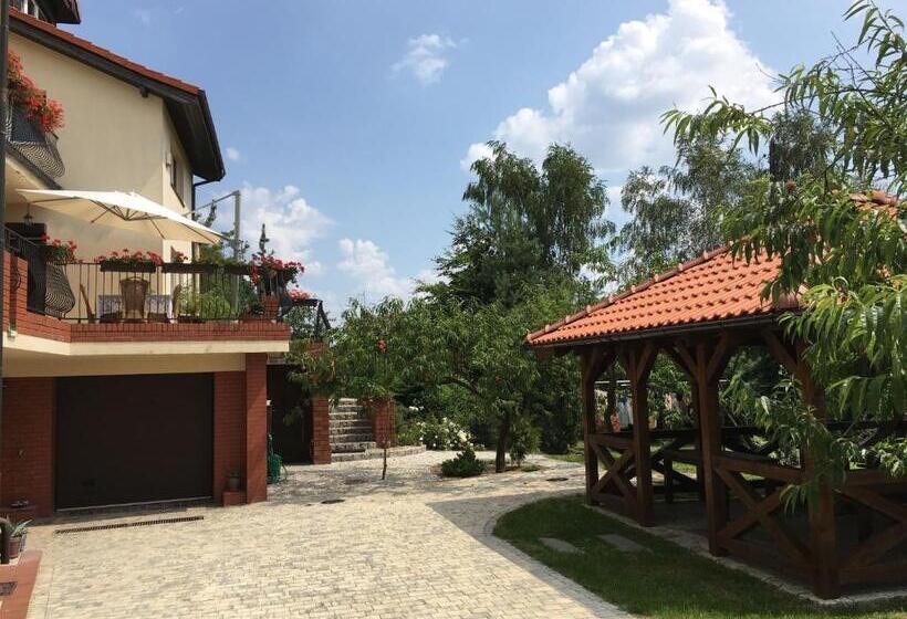 酒店 W Starym Sadzie