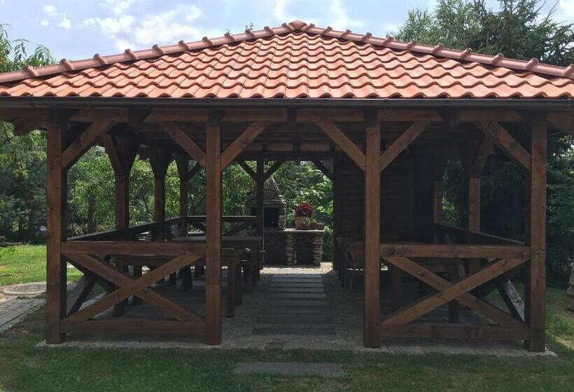 酒店 W Starym Sadzie