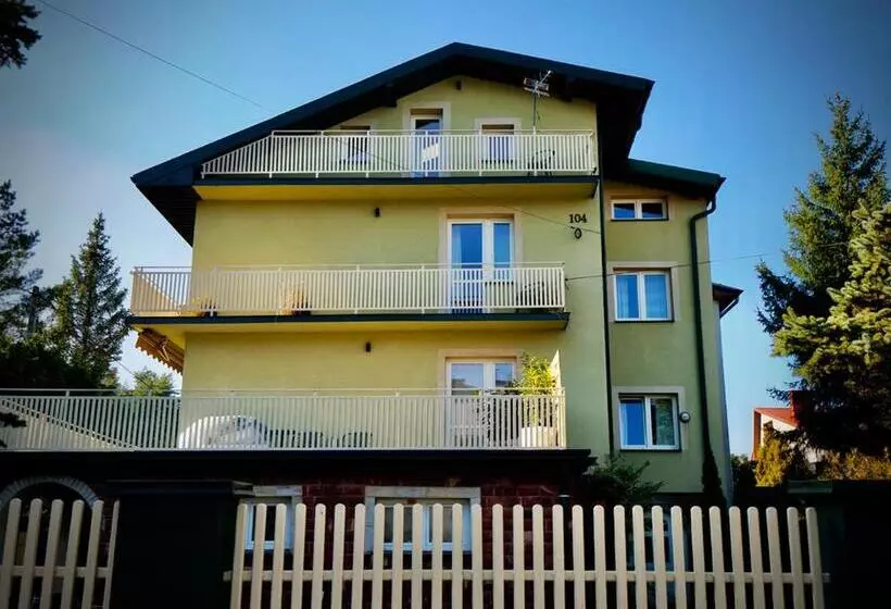 ペンション Villa Romano