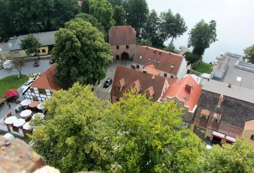 ペンション Villarada