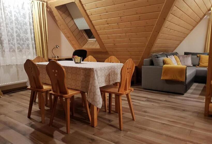 پانسیون Willa Aziza