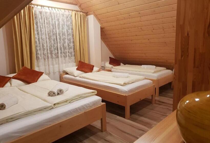 پانسیون Willa Aziza