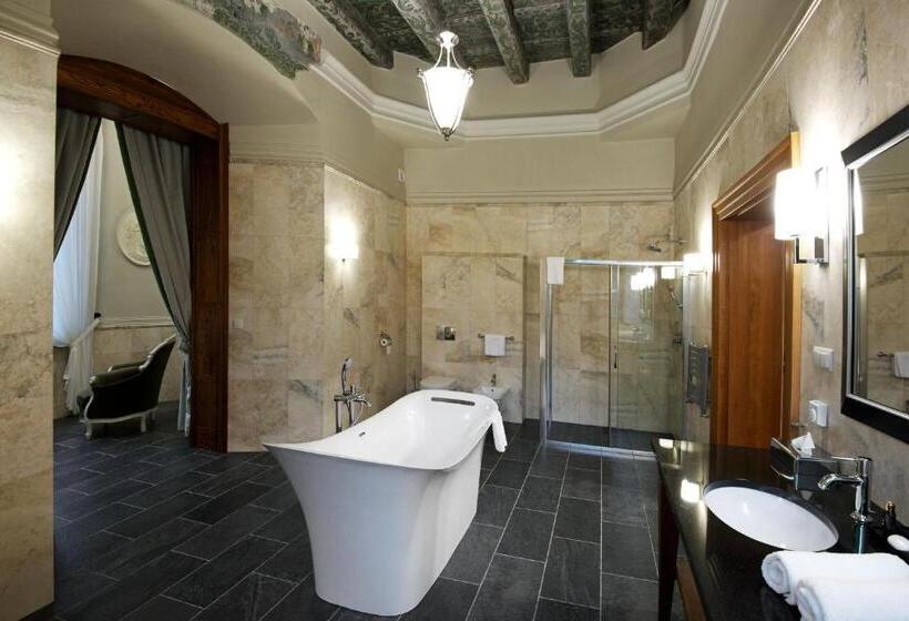 Zamek Karpniki Schloss Fischbach