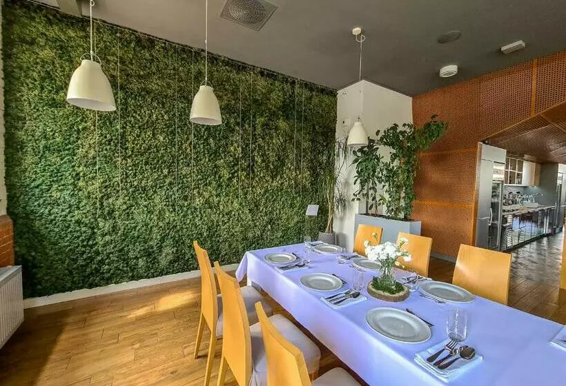 Antonińska Hotel & Apartamenty