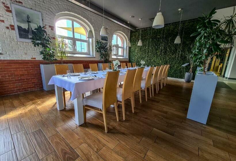 Antonińska Hotel & Apartamenty