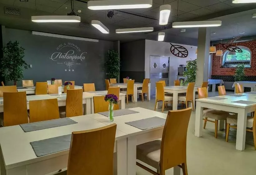 Antonińska Hotel & Apartamenty