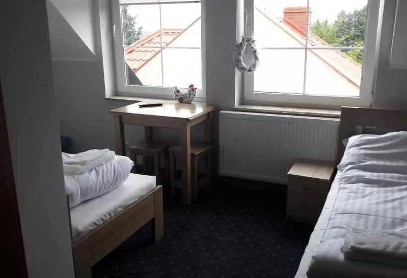 Aamiaismajoitus (B&B) Phu Gościniec 16 Tka
