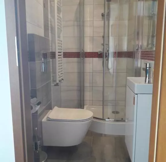 Aamiaismajoitus (B&B) Phu Gościniec 16 Tka