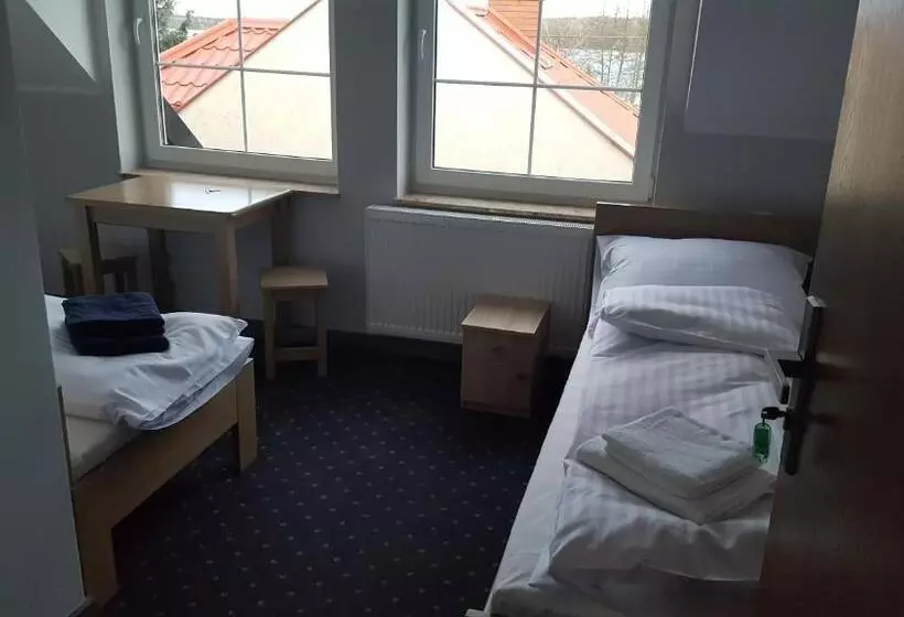 Aamiaismajoitus (B&B) Phu Gościniec 16 Tka