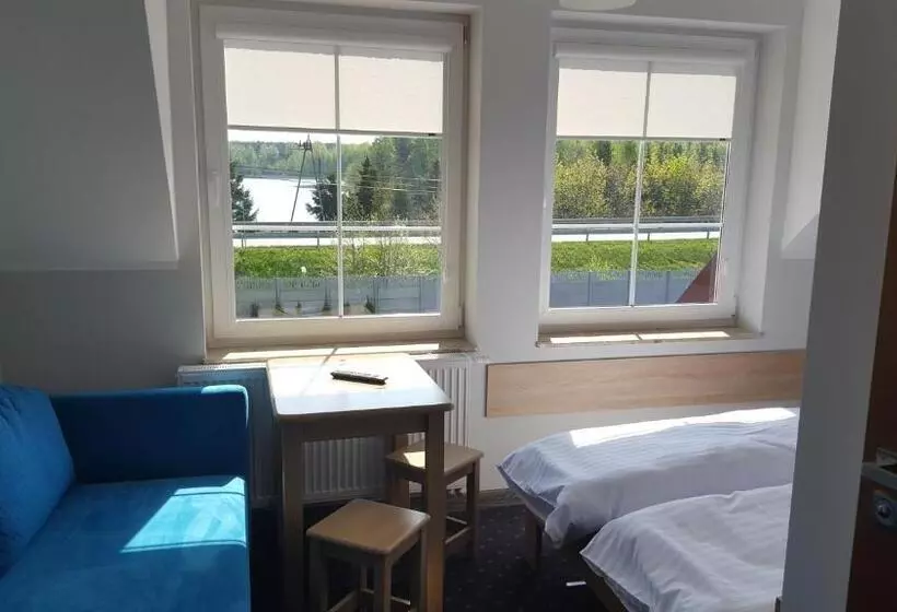 Aamiaismajoitus (B&B) Phu Gościniec 16 Tka