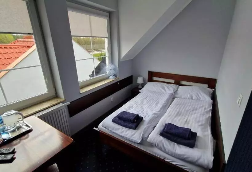 Aamiaismajoitus (B&B) Phu Gościniec 16 Tka