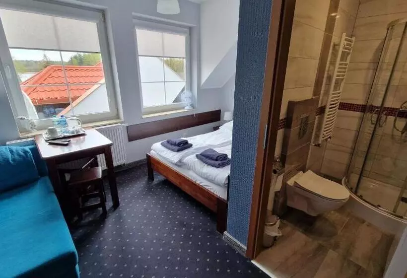 Aamiaismajoitus (B&B) Phu Gościniec 16 Tka