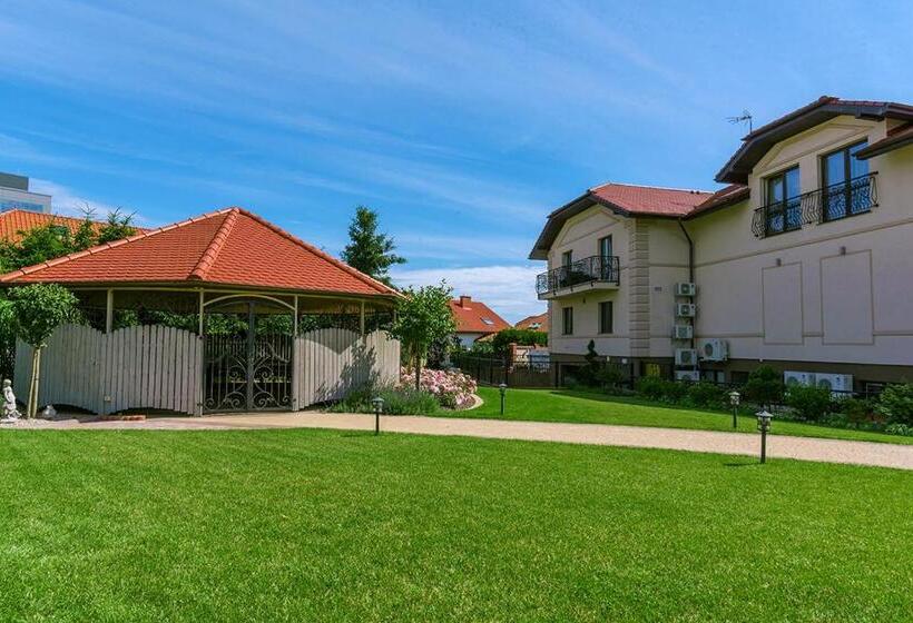 مبيت وإفطار Leszczynowy Dworek