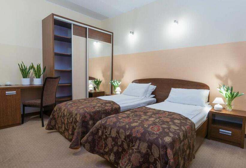 مبيت وإفطار Leszczynowy Dworek